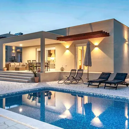 Grace, A Romantic Single Story With A Pool Tatil Evi *